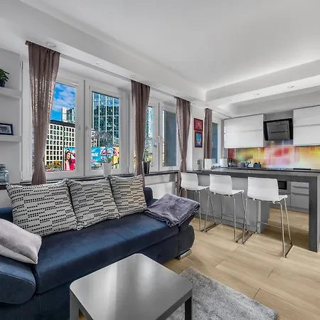 Gold Point 89 - With Free Parking